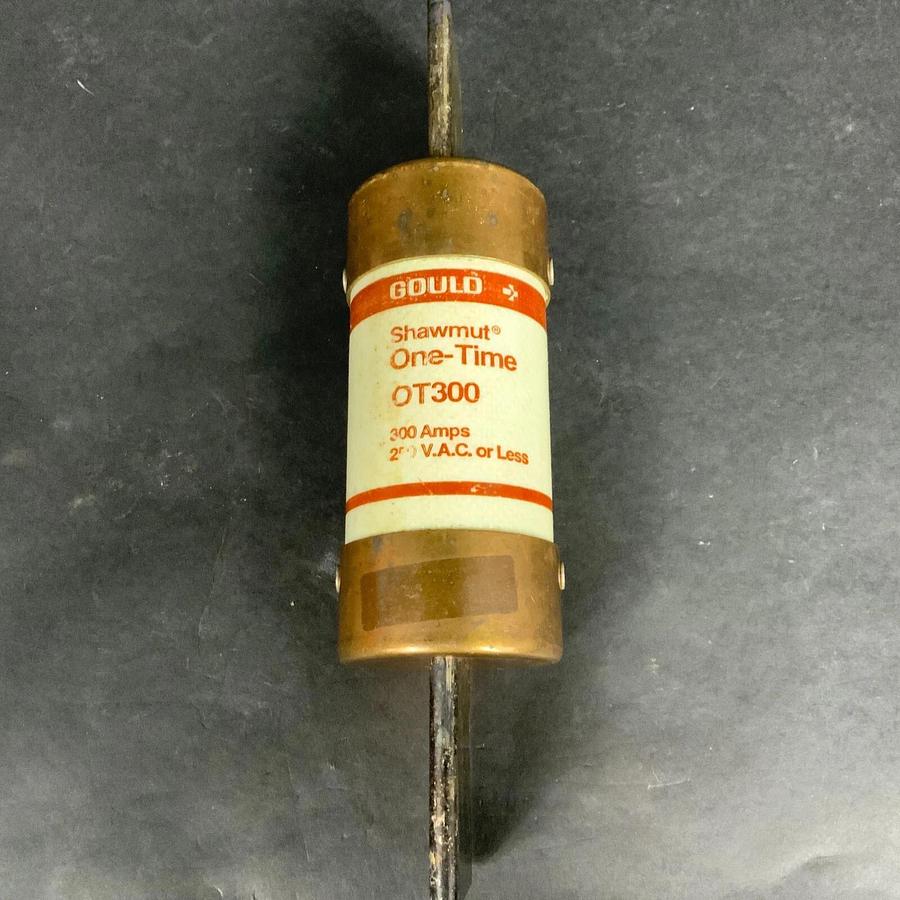 Used FERRAZ SHAWMUT OT300 FUSE ($15 OBO)