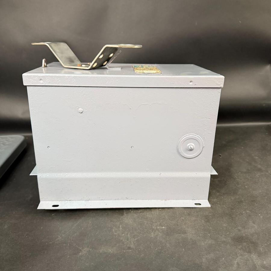 Used ITE BOS14352 SWITCH PLUG