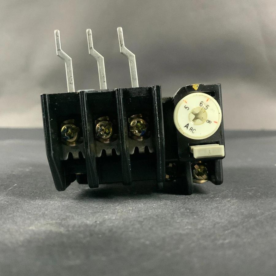 Used FUJI ELECTRIC TR-0 5-8 THERMAL OVERLOAD RELAY ($10 OBO)