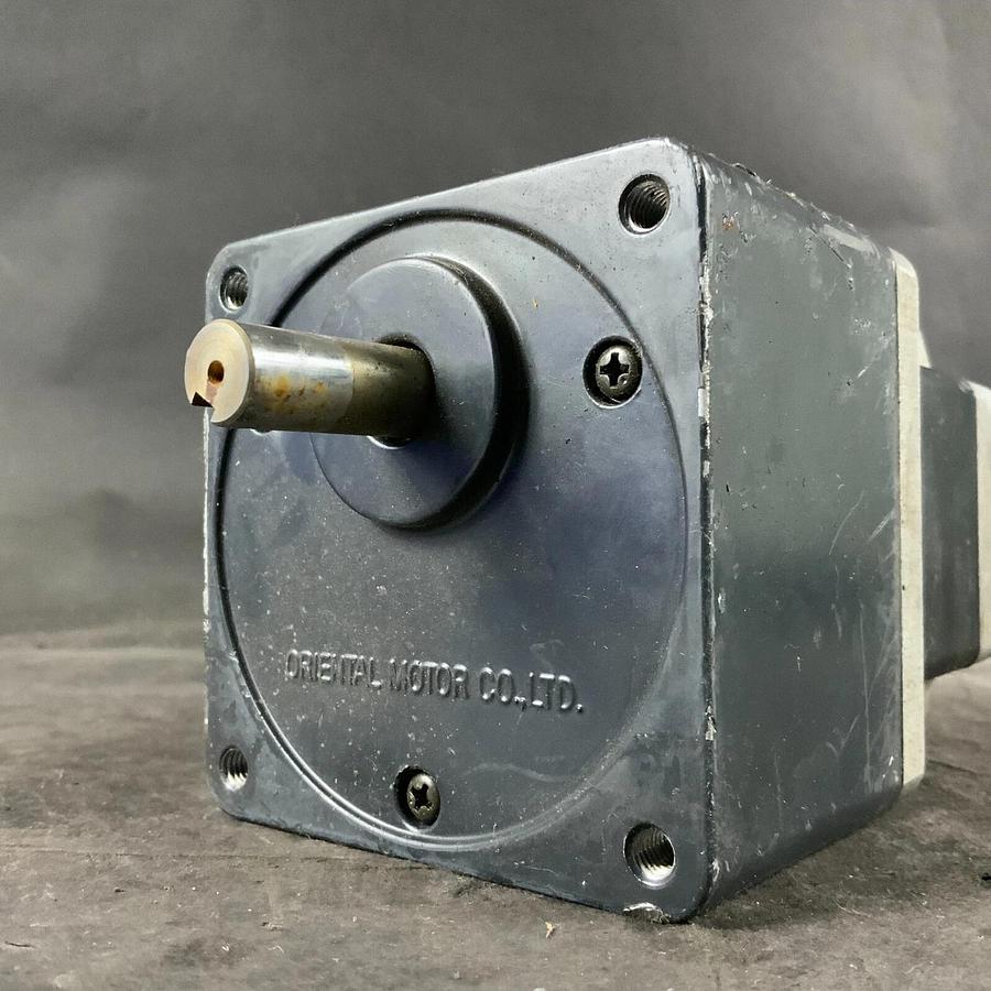 Used VEXTA PK296AE-5G9 STEPPING MOTOR ($100 OBO)