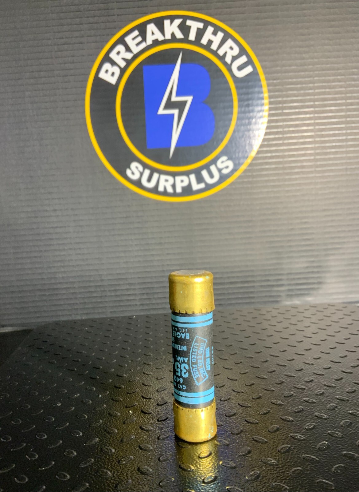 Used EAGLE ELECTRIC 640-35 ($9.99/ EACH OBO)