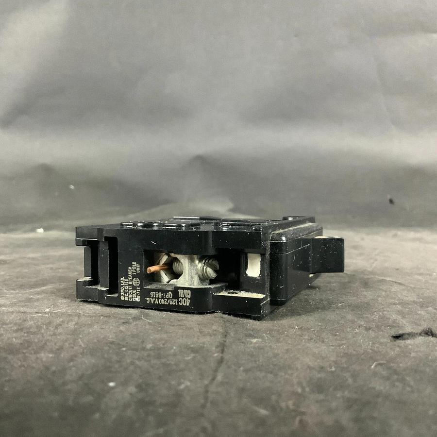 Used ITE TYPE EQ-P CIRCUIT BREAKER ($15 OBO)