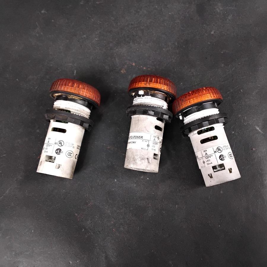 Used ALLEN BRADLEY 800FD-P0N5R PILOT LIGHTS - GROUP OF 3 ($16 OBO)