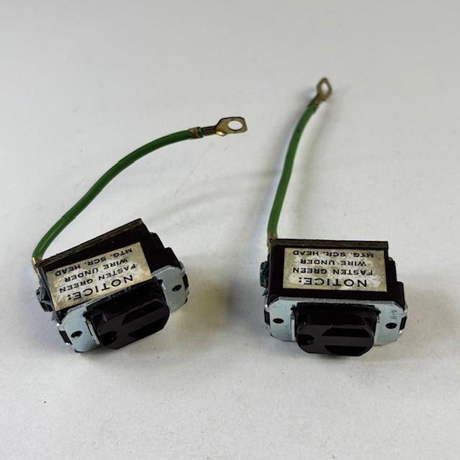 Used H&H OUTLET RECEPTACLE 15A 125V 2PCS
