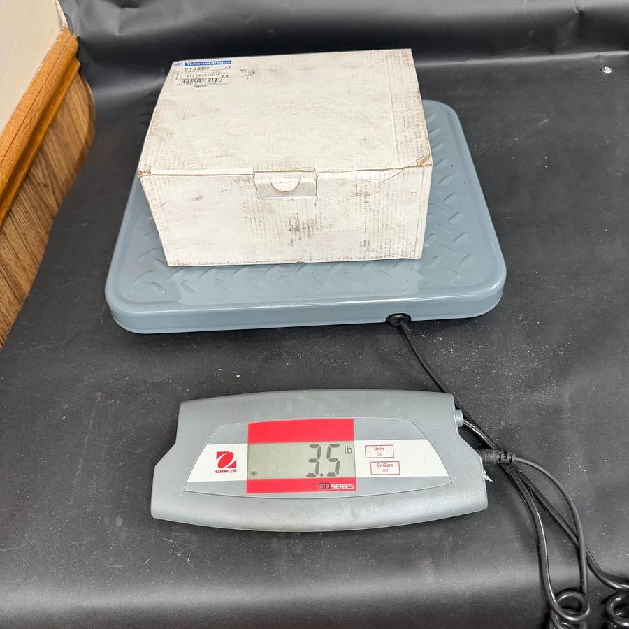 Used TELEMECANIQUE XY2-CE2A150H7 CABLE PULL SWITCH ($225 OBO)