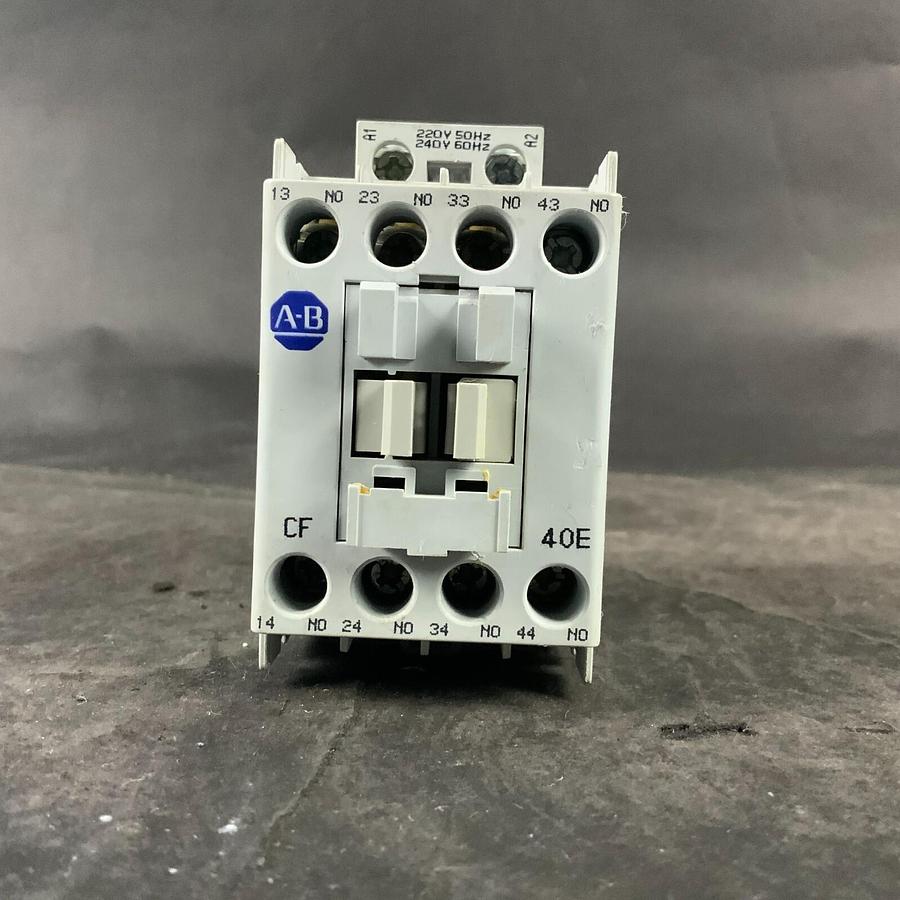 Used ALLEN BRADLEY 700-CF400A CONTROL RELAY ($20 OBO)