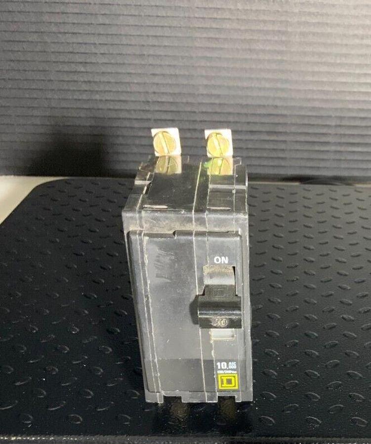 Used SQUARE D MG 5186 ($34.99/EACH OBO)