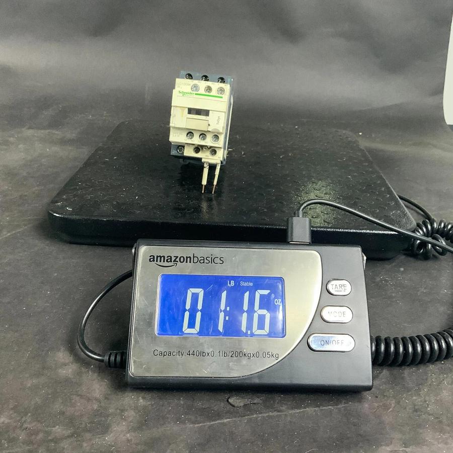 Used SCHNEIDER ELECTRIC LC1D096BL CONTACTOR ($40 OBO)
