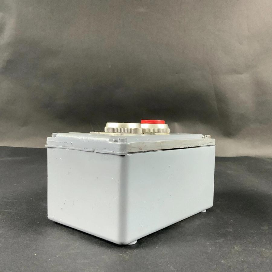 Used ALLEN BRADLEY 800T-2TA PUSHBUTTON STATION ($125 OBO)