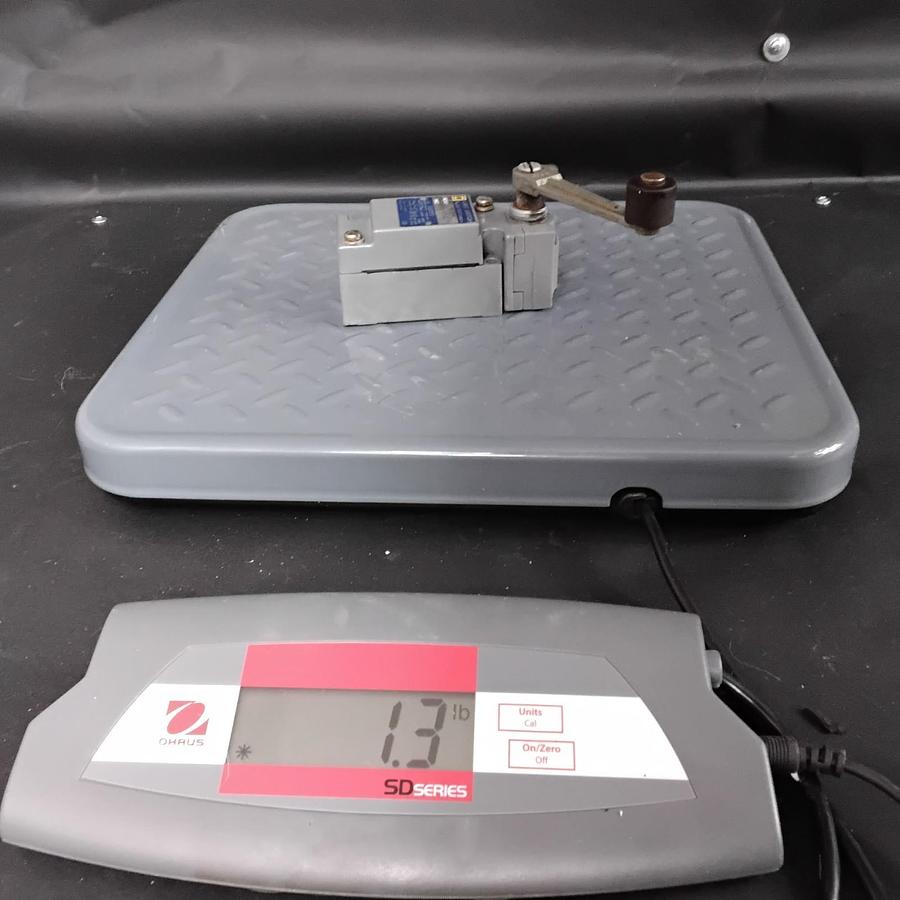 Used SQUARE D 9007 SER A C62A2 LIMIT SWITCH ($40 OBO)