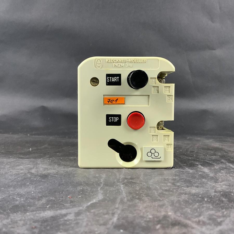 Used MOELLER PKZM3-25-U-NA CIRCUIT BREAKER - WITH HI22-PKZM3 AUX CONTACT ($35 OBO)