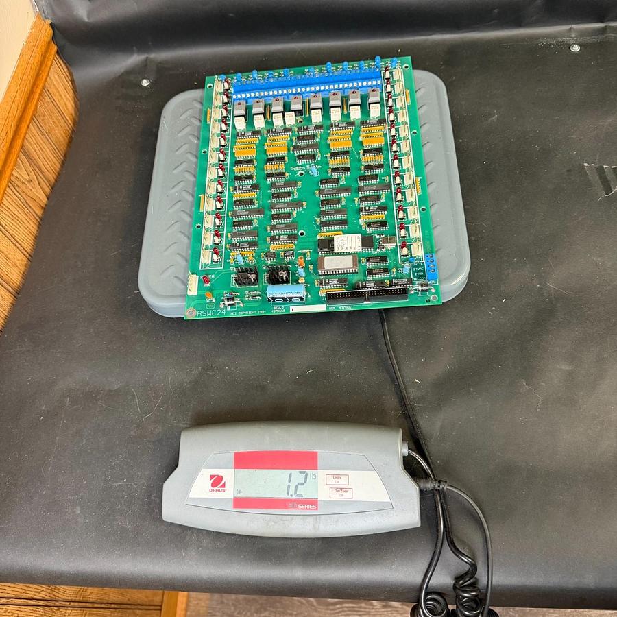 Used HCI RSWC24 CIRCUIT BOARD