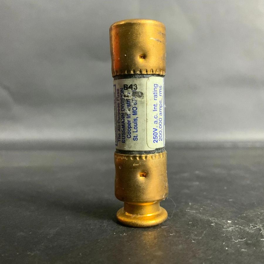 Used BUSSMANN FRN-R-1/2 - SET OF 5 ($15 OBO)