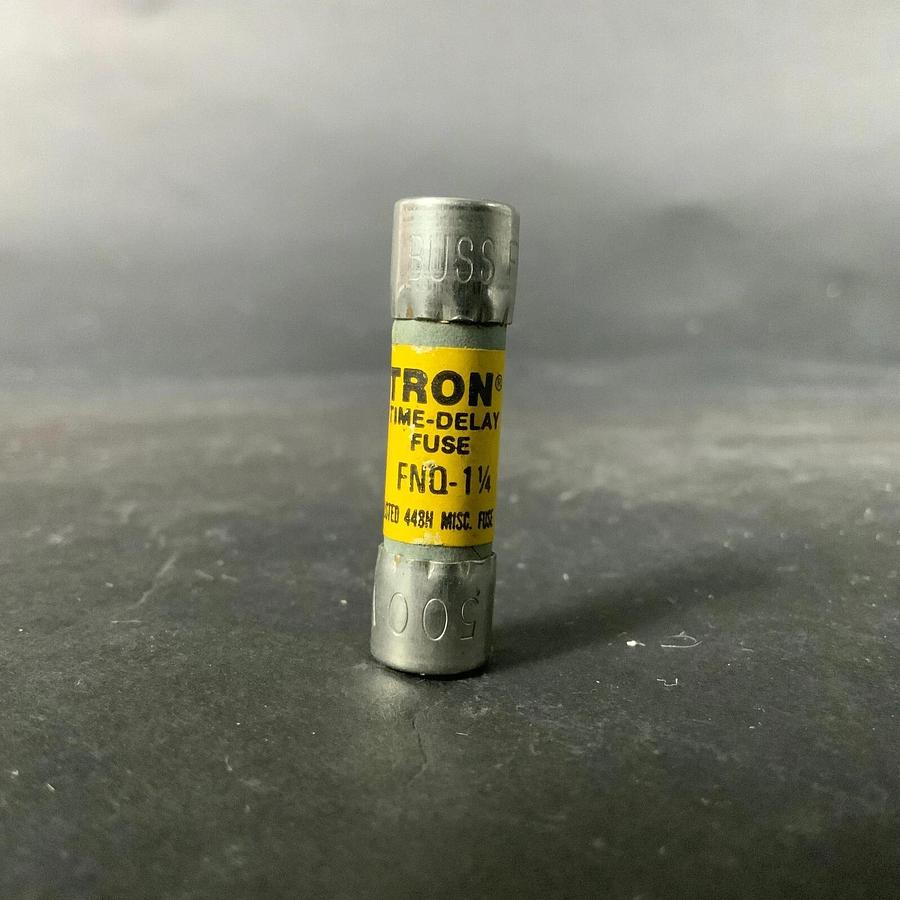 Used BUSSMANN FNQ 1-1/4 TIME DELAY FUSE - SET OF 2 ($6 OBO)