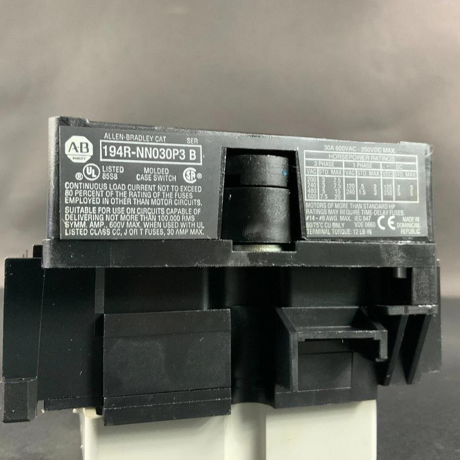 Used ALLEN BRADLEY 194R-NN030P3 SERIES A DISCONNECT SWITCH ($65 OBO)
