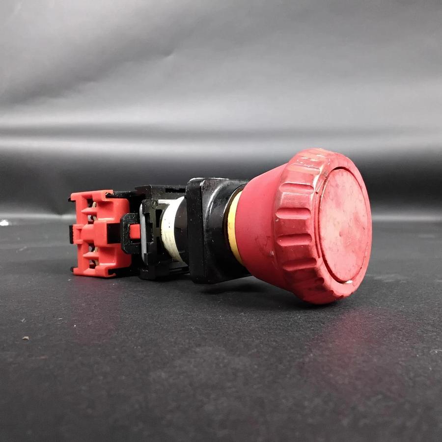 Used TELEMECANIQUE DA01 RED PUSHBUTTON ($15 OBO)