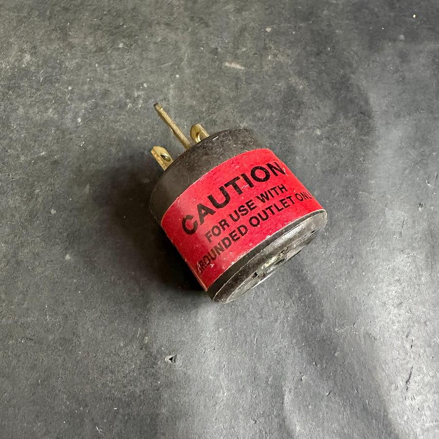 Used HUBBELL 5289 ADAPTOR CONVERTER - SET OF 7