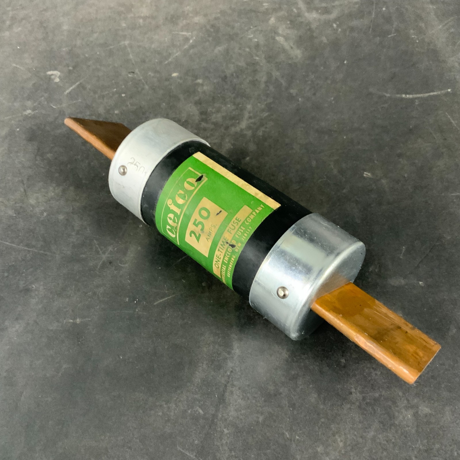 Used CEFCO UH-14 ONE TIME FUSE ($25 OBO)