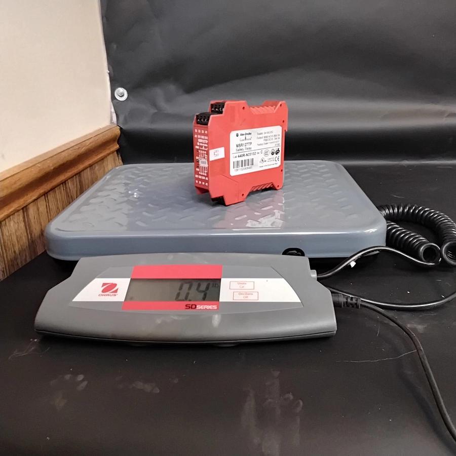 Used ALLEN BRADLEY 440R-N23132 SERIES C SAFETY RELAY ($35 OBO)