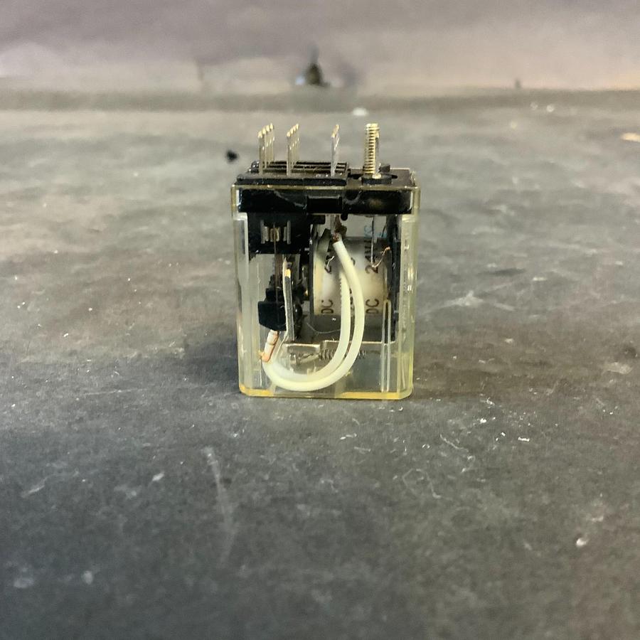 Used MITSUSHITA AP32429 RELAY ($6 OBO)