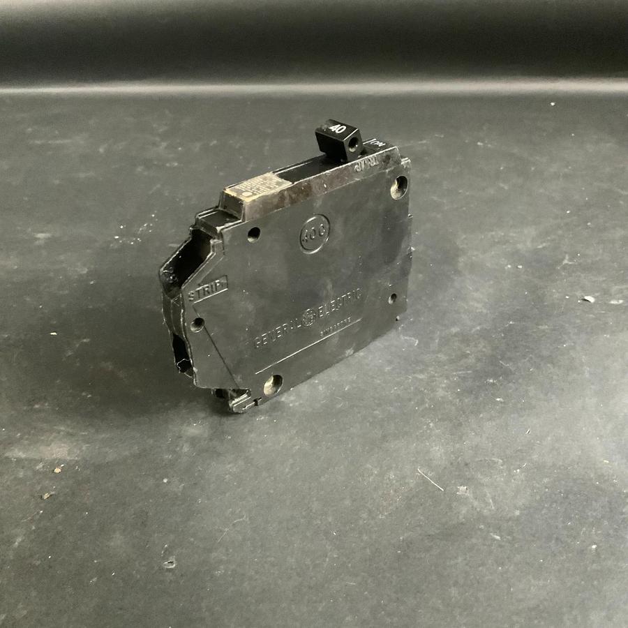 Used GE TQP140 CIRCUIT BREAKER ($6 OBO)
