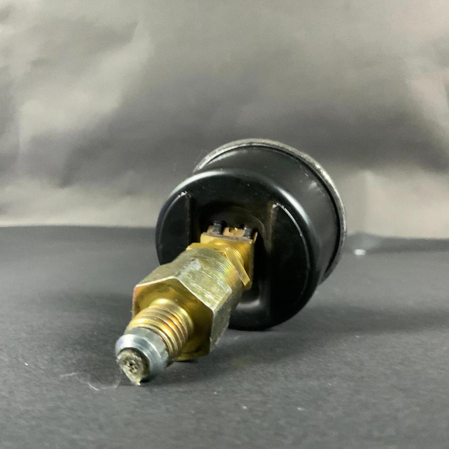 Used WIKA PRESSURE GUAGE 6 BAR/80 PSI ($15 OBO)