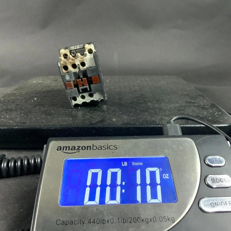 Used KLOCKNER MOELLER DIL00M CONTACTOR ($35 OBO)