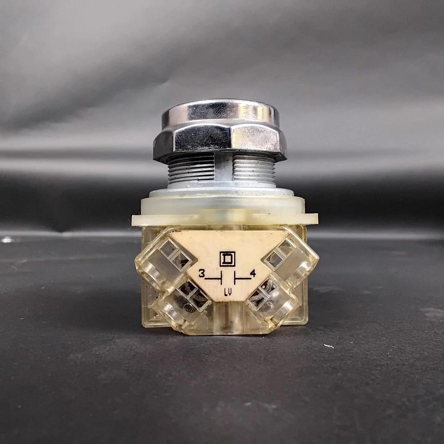 Used SQUARE D KA-2 SERIES H BLACK PUSHBUTTON ($10 OBO)