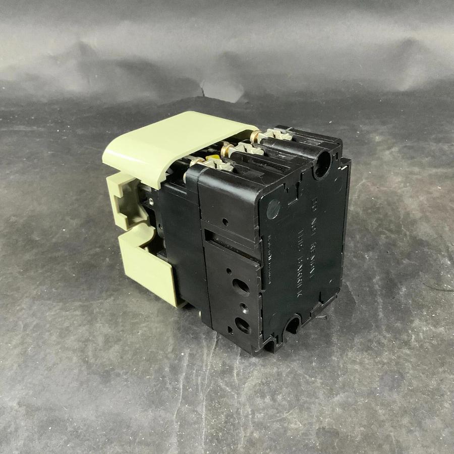 Used MOELLER PKZM3-40-U-NA CIRCUIT BREAKER ($35 OBO)