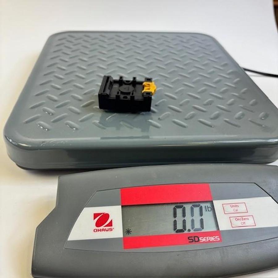 Used OMRON PF083A RELAY SOCKET