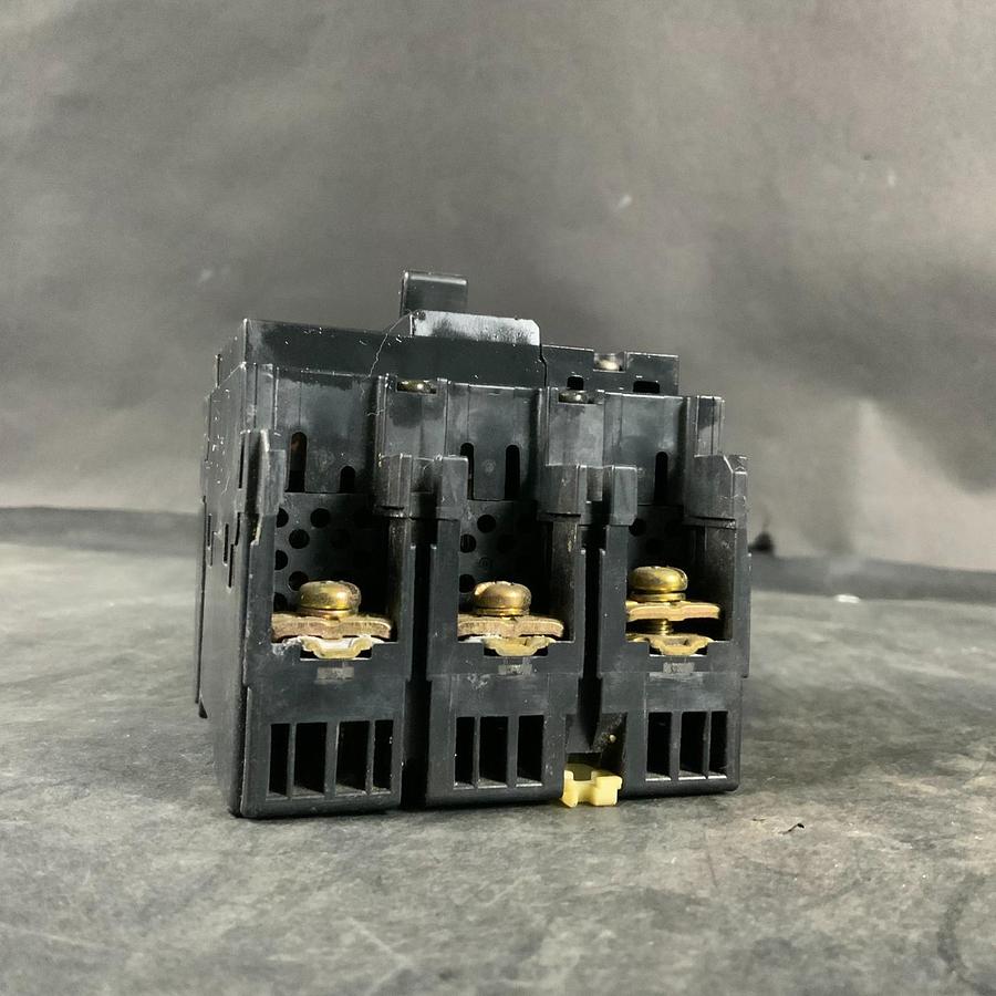 Used FUJI ELECTRIC SA53C BB3BSC-040 CIRCUIT BREAKER ($30 OBO)