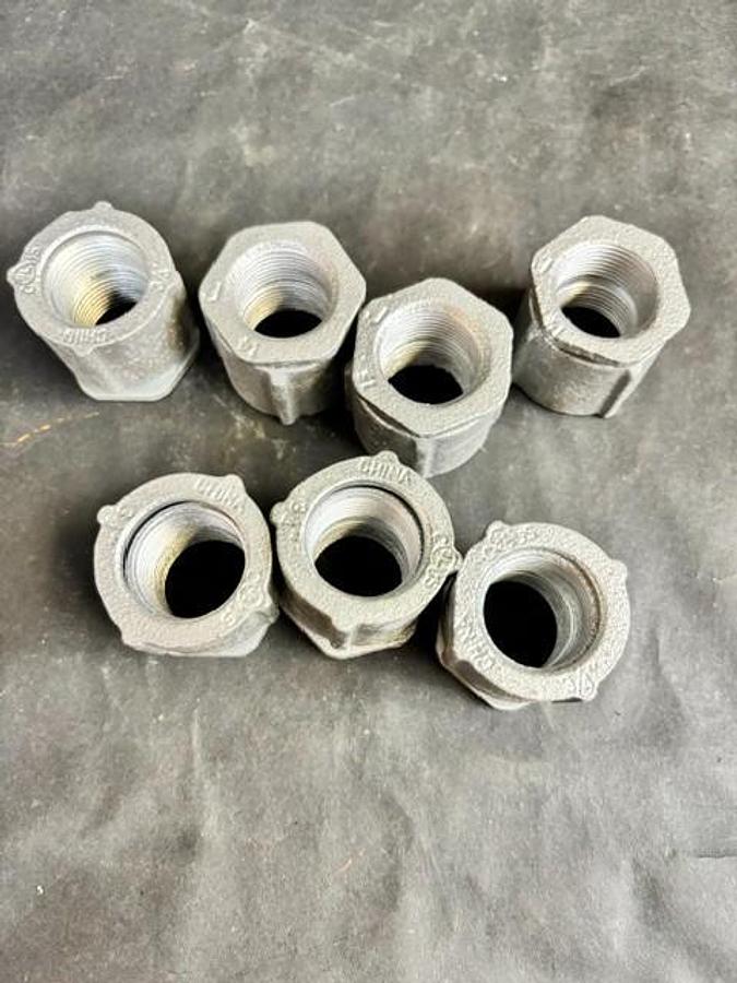 Used CROUSE HINDS CONDUIT COUPLINGS - GROUP OF 7