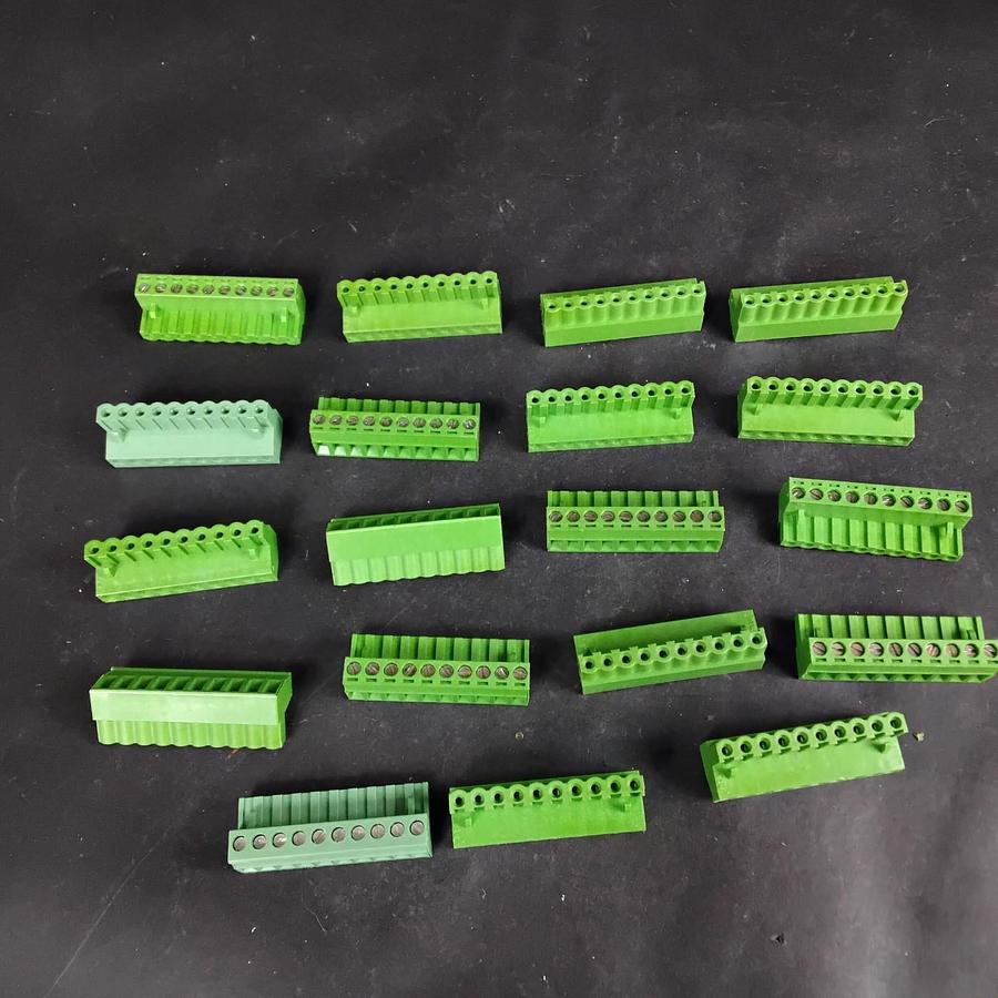 Used PHOENIX CONTACT BAG OF GREEN 10-PIN MSTB TERMINAL BLOCKS ($17 OBO)