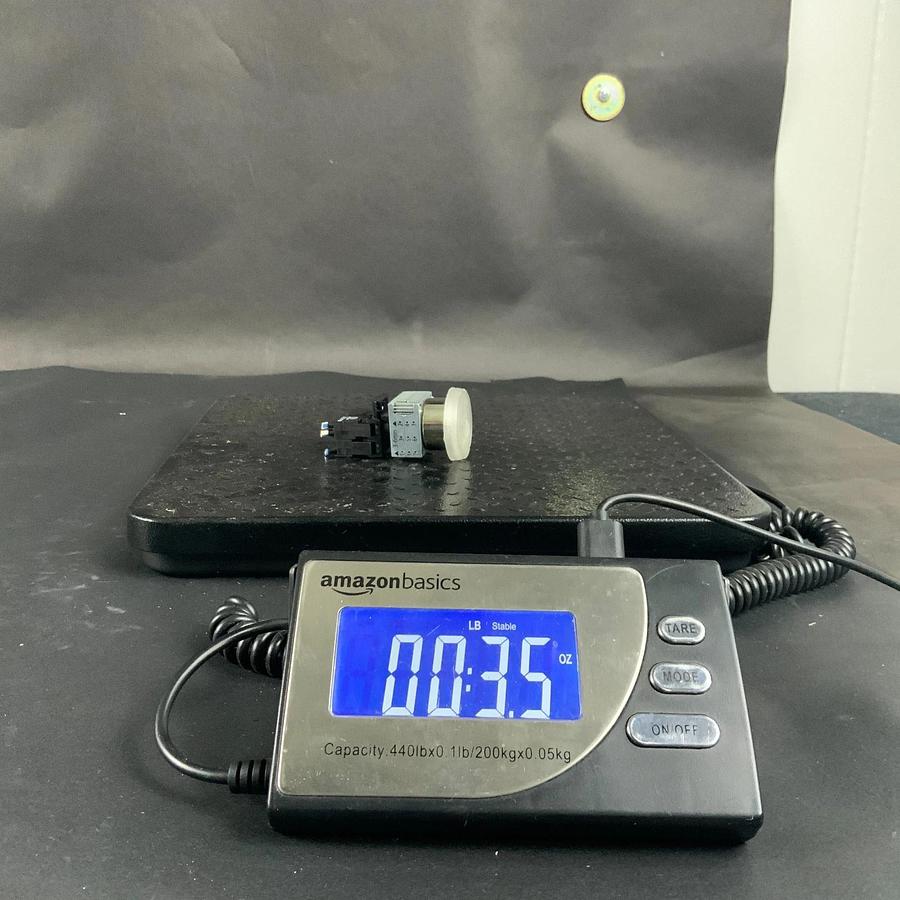 Used SIEMENS 3SB3 GRAY PUSH BUTTON ($30 OBO)