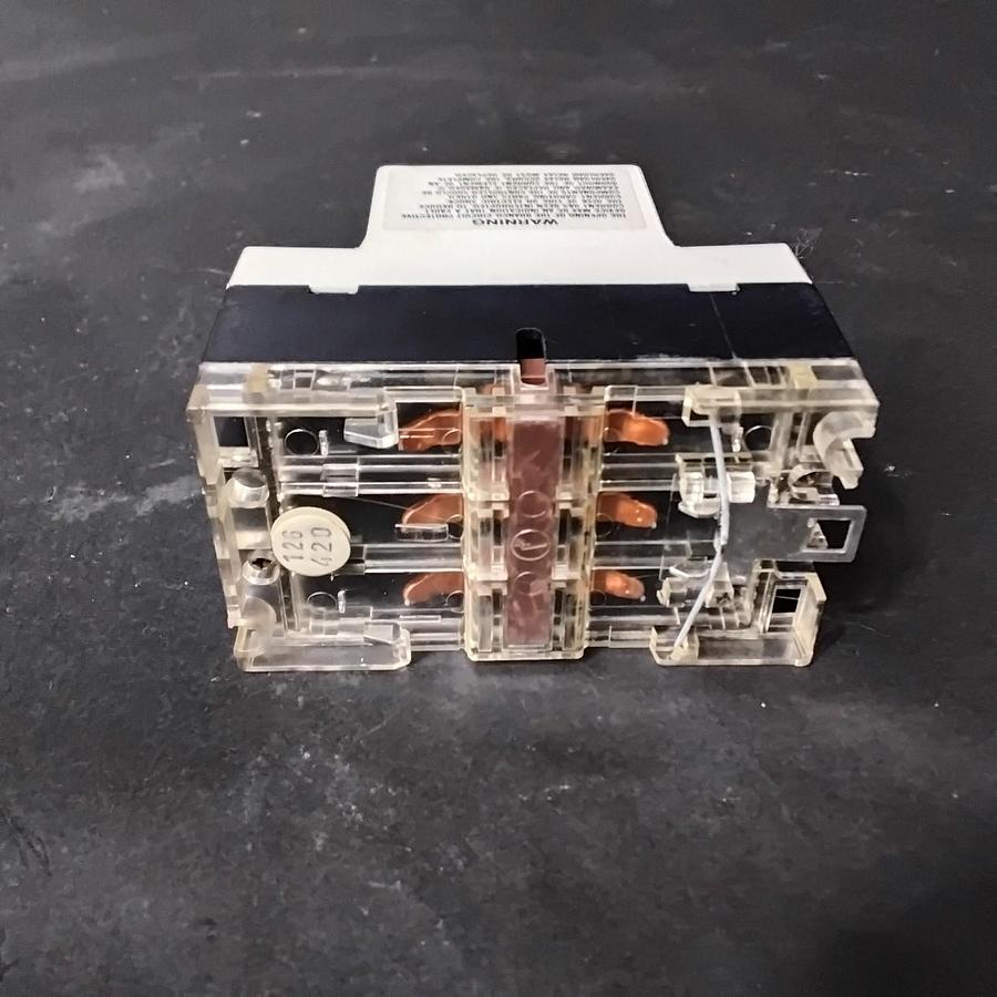 Used MOELLER PKZM1-1 MOTOR PROTECTOR CIRCUIT BREAKER ($17 OBO)