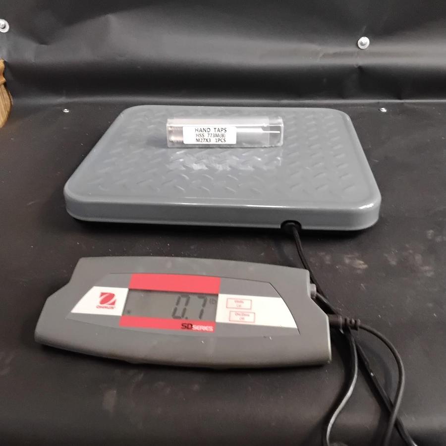 Used UNBRANDED M27X3 HSS HAND TAPS ($20 OBO)
