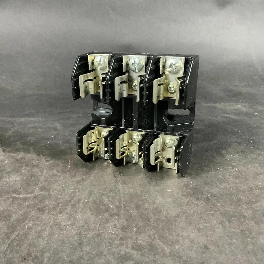 Used BUSSMANN H25030-3S FUSE HOLDER ($12 OBO)
