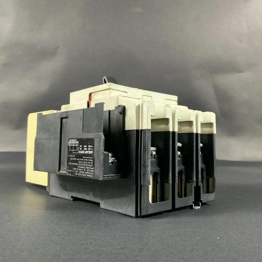 Used MITSUBISHI NF100-HRU3010 CIRCUIT BREAKER ($50 OBO)