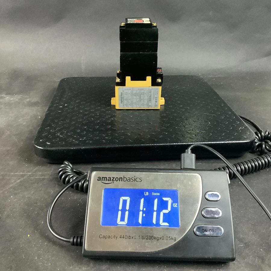 Used ALLEN BRADLEY 700-P800A1 B AC RELAY($17 OBO)