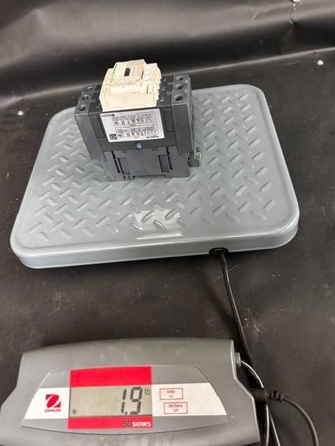 Used SCHNEIDER ELECTRIC LC1D40A CONTACTOR ($27 OBO)