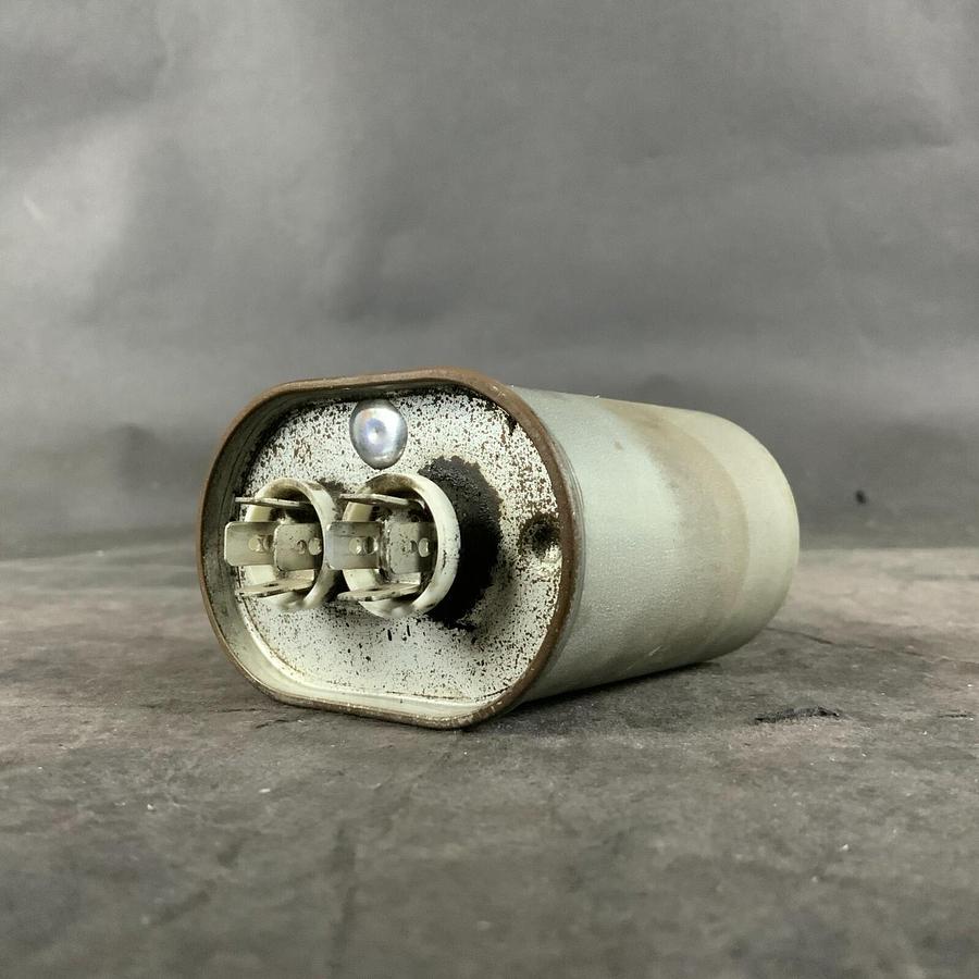 Used AEROVOX Z64P6606M21 CAPACITOR ($30 OBO)