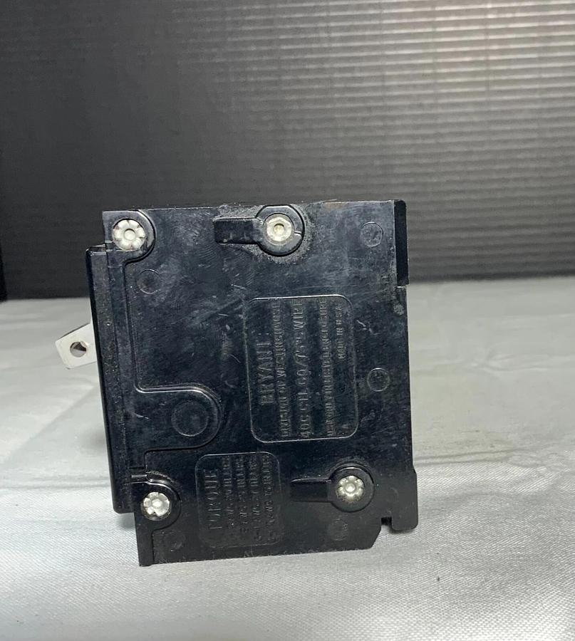 HUBBELL BRYANT BR140 ($14.99/EACH OBO)