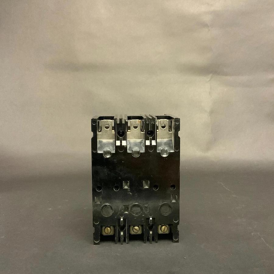 Used WESTINGHOUSE EHB3030 CIRCUIT BREAKER ($20 OBO)