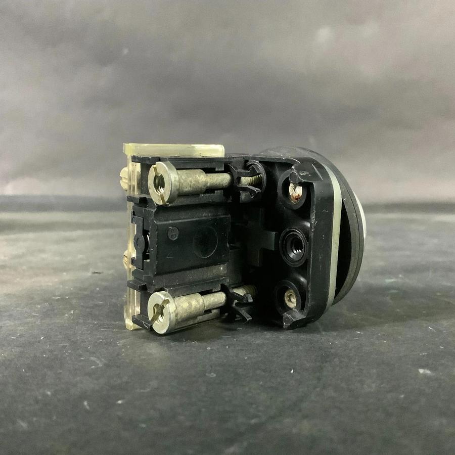 Used ALLEN BRADLEY 800T-A SERIES N BLACK PUSHBUTTON ($12 OBO)