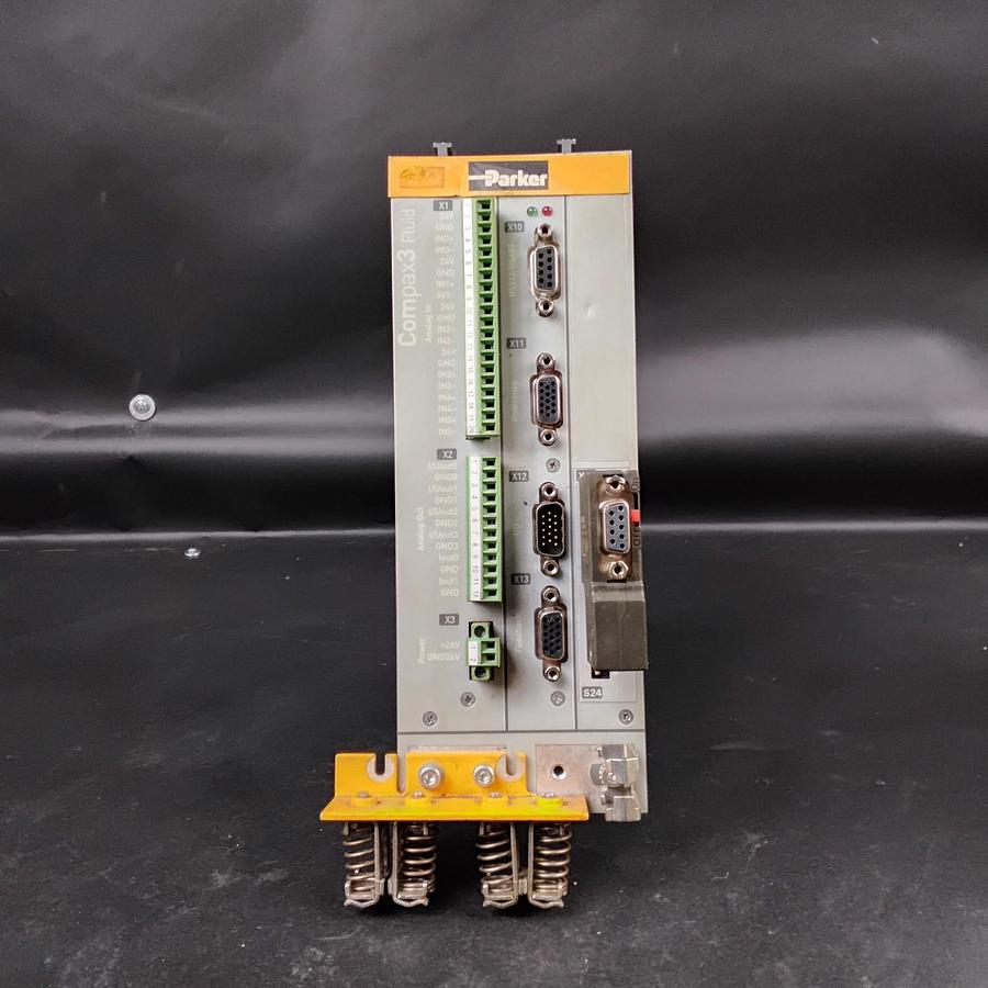 Used PARKER C3F001D2F12I20T30M00 SERVO DRIVE ($2,750 OBO)