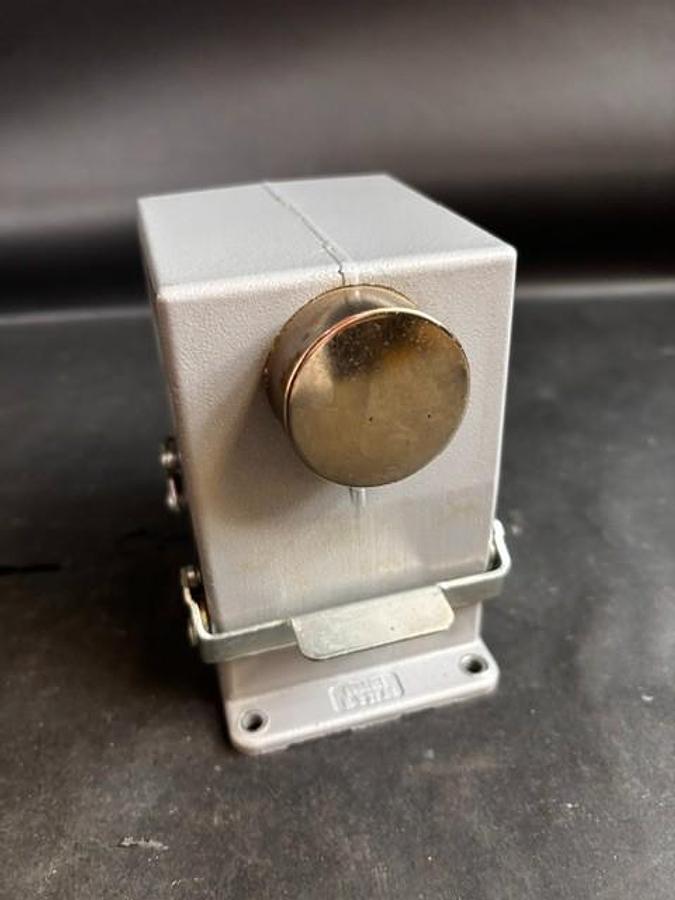 Used SPI ROBOT INTERFACE ENCLOSURE ASSEMBLY