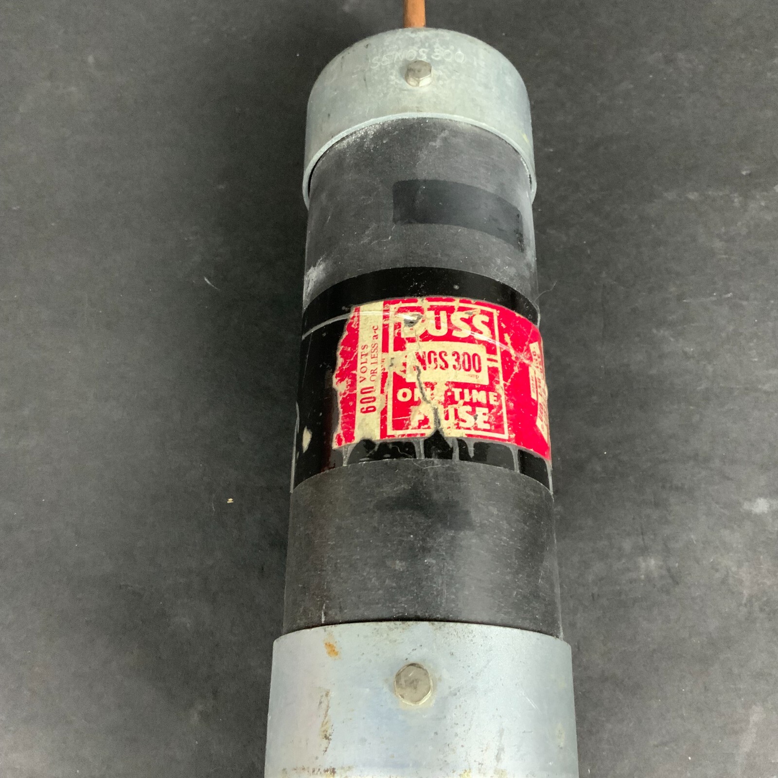 Used BUSSMANN NOS-300 ONE-TIME FUSE ($22 OBO)