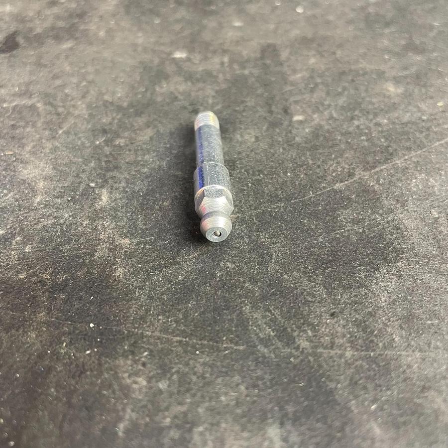 Used WESTWARD 40141736 STANDARD GREASE FITTING - 10 PACK