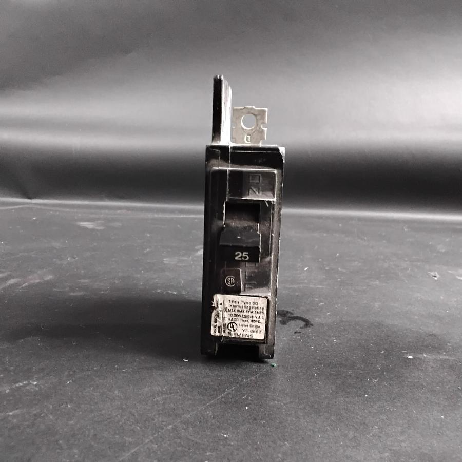 Used SIEMENS BQ1B025-U CIRCUIT BREAKER ($12 OBO)