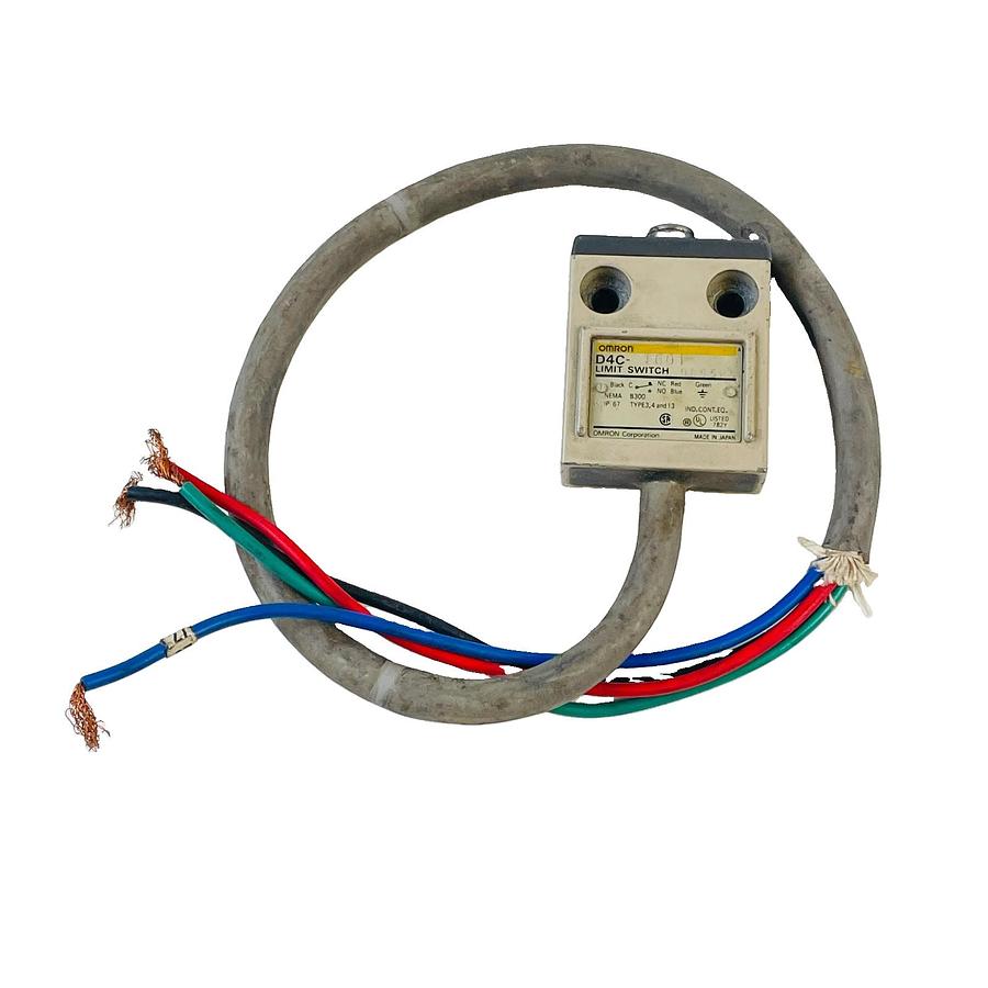 Used OMRON D4C-1601 COMPACT LIMIT SWITCH PIN PLUNGER IP67 B300 PRE WIRED CABLE